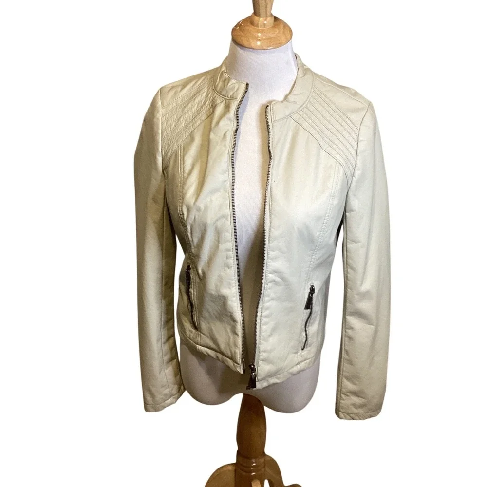 LZ Women's Faux Leather Moto‎ Jacket Cream Collarless Zip Pockets Size M